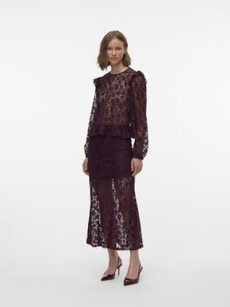 Vmmeta lace top winetasting